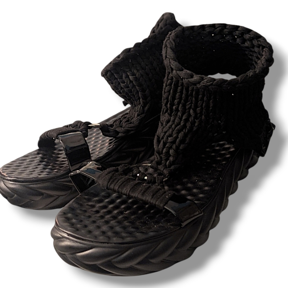 Platform Braided Women's Black Fabric Sandals Size 10 US - Picture 3 of 7
